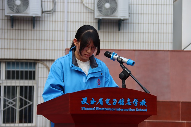 1731543722909232.jpg 女生代表周湘雪發言1.jpg