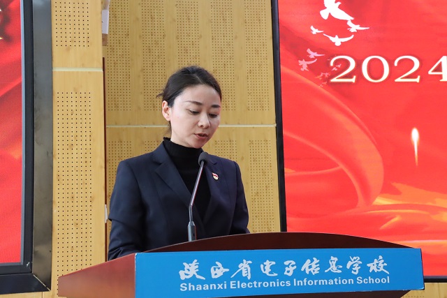 團委副書記張燕主講團校第一課.jpg