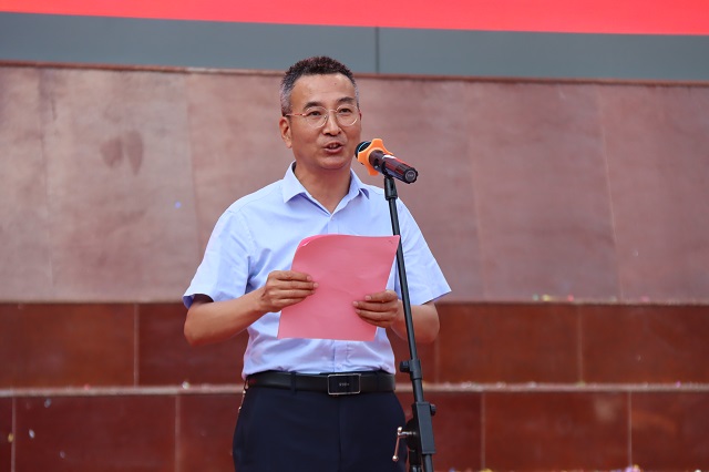 黨委副書記、紀委書記盧仁虎作總結講話.jpg