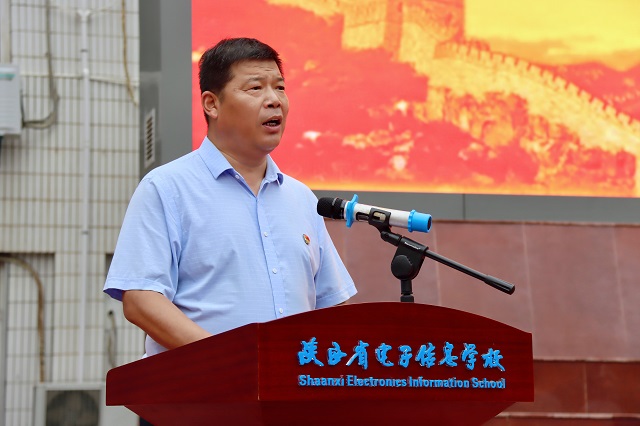 黨委書記顧學福講話.jpg