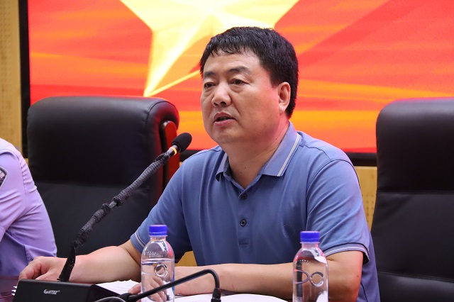 1758615143712122.jpg 校長助理楊永宏總結講話.jpg